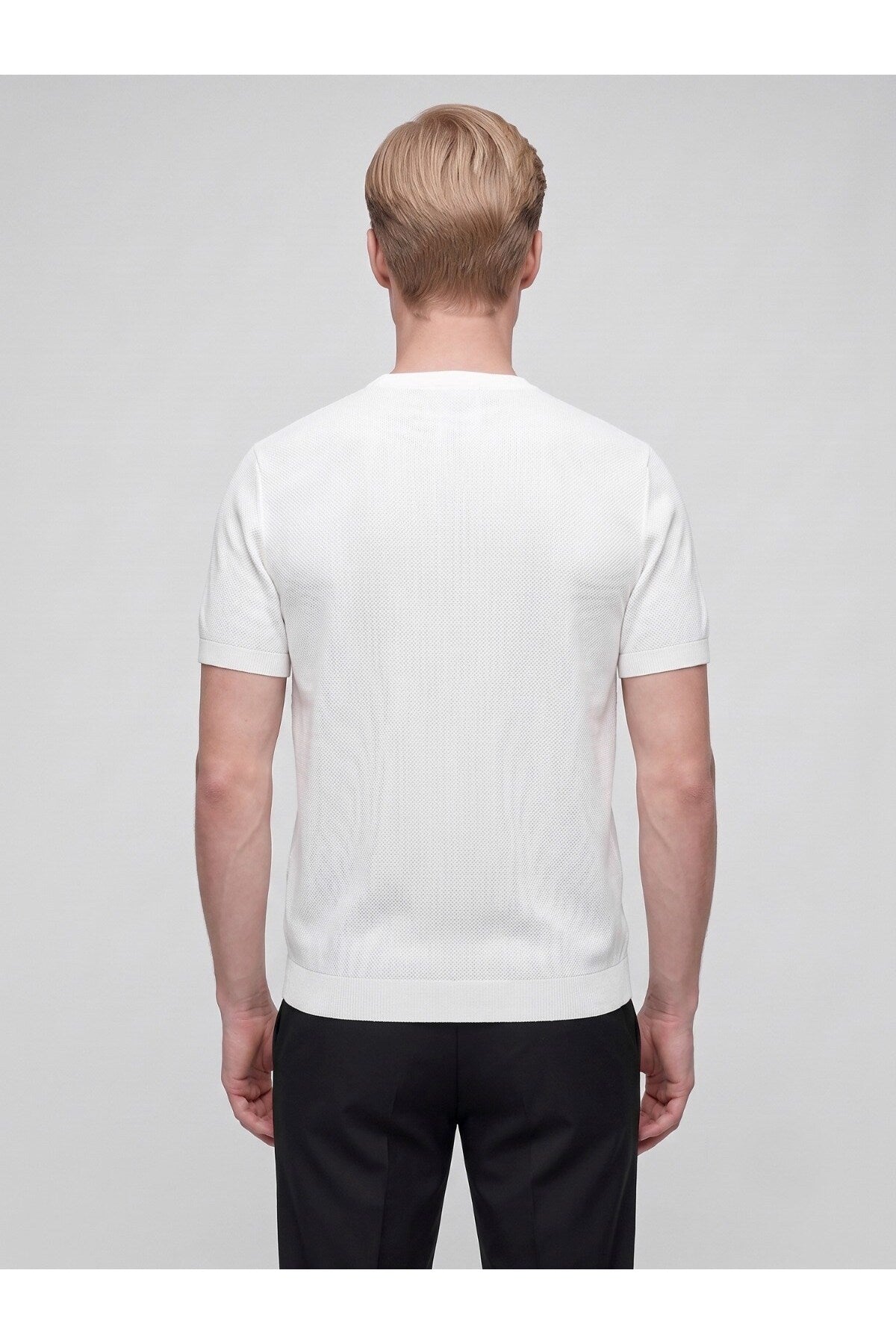 Erkek Bisiklet Yaka Kısa Kollu Triko Tişört – Slim Fit Modern Kesim Yazlık T-Shirt - Beyaz