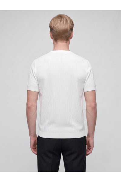 Erkek Bisiklet Yaka Kısa Kollu Triko Tişört – Slim Fit Modern Kesim Yazlık T-Shirt - Beyaz