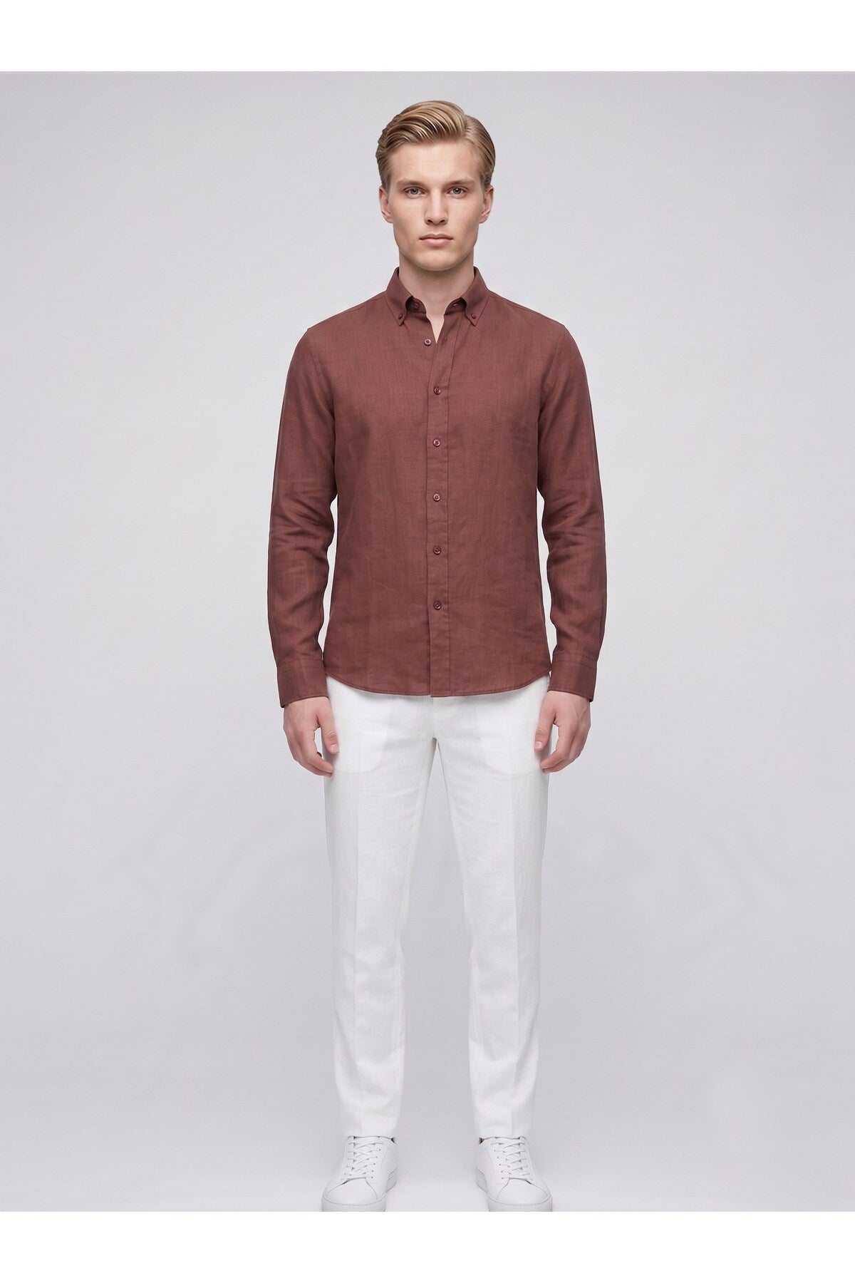 Erkek Keten Müslin Gömlek – Slim Fit Düğmeli Yaka Uzun Kollu Yazlık Gömlek - Kahverengi