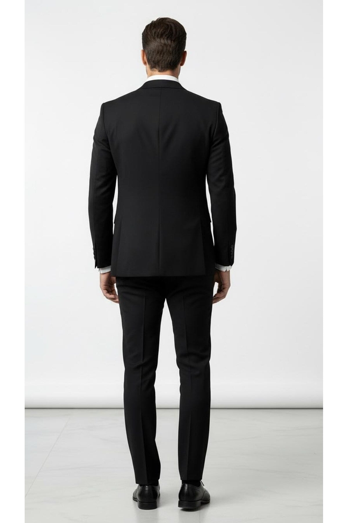 Erkek 3 Parça Slim Fit Takım Elbise –Klasik Likralı Kumaş, Tek Düğme, Çift Yırtmaçlı Modern Kesim ( - Siyah
