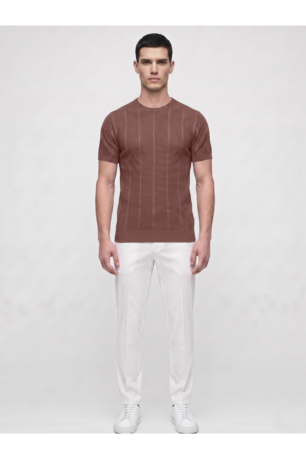 Erkek Bisiklet Yaka Kısa Kollu Triko Tişört – Dokulu Örgü Modern Kesim Yazlık T-Shirt - Kahverengi