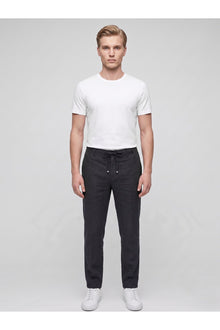 Erkek Keten Pantolon – Bağcıklı Bel, Slim Fit Rahat Kesim Yazlık Pantolon - Siyah