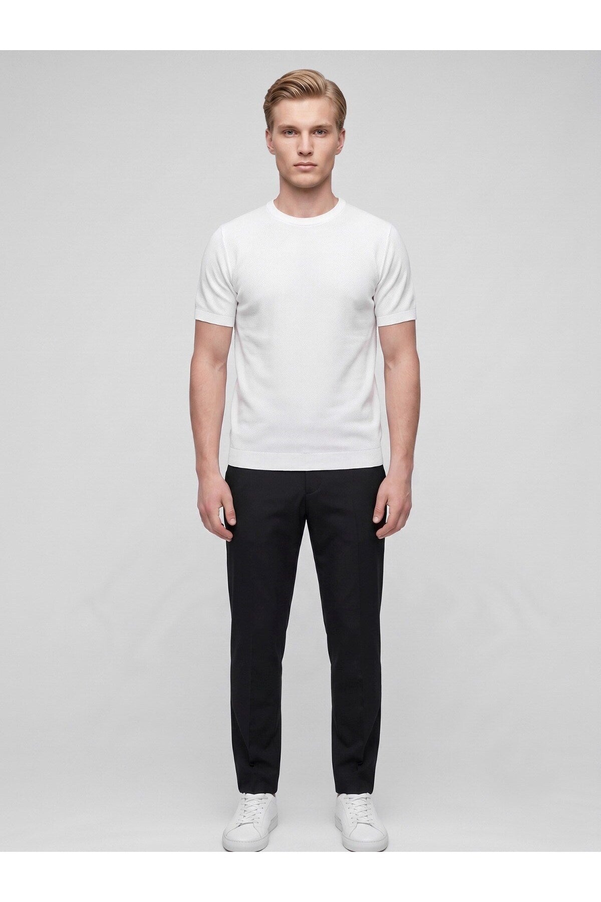 Erkek Bisiklet Yaka Kısa Kollu Triko Tişört – Slim Fit Modern Kesim Yazlık T-Shirt - Beyaz