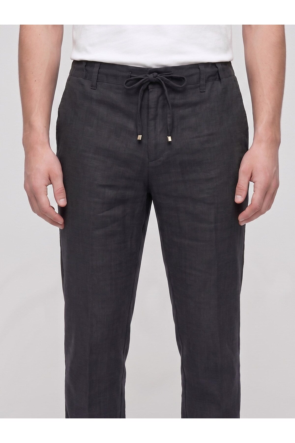 Erkek Keten Pantolon – Bağcıklı Bel, Slim Fit Rahat Kesim Yazlık Pantolon - Siyah