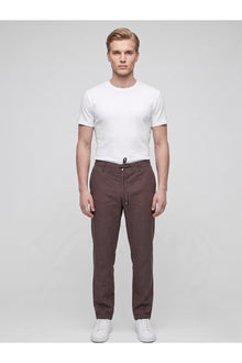 Erkek Keten Pantolon – Bağcıklı Bel, Slim Fit Rahat Kesim Yazlık Pantolon - Kahverengi